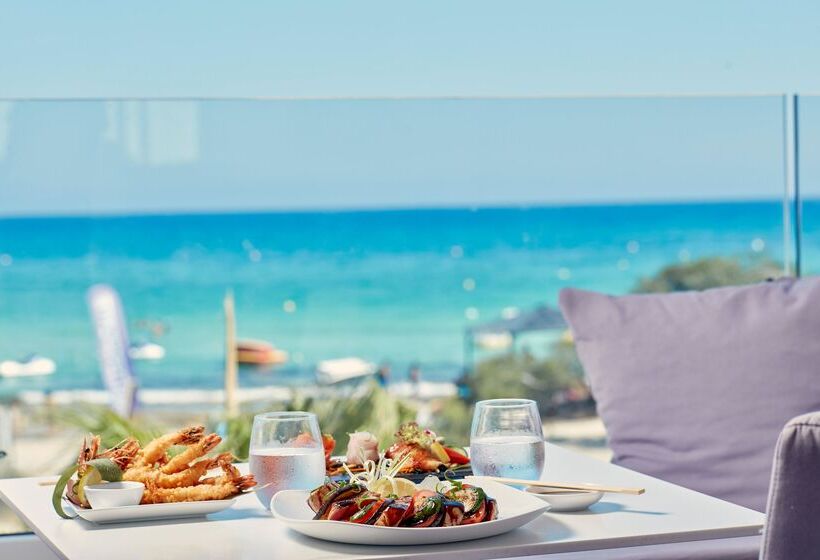 هتل So Nice Club Resort