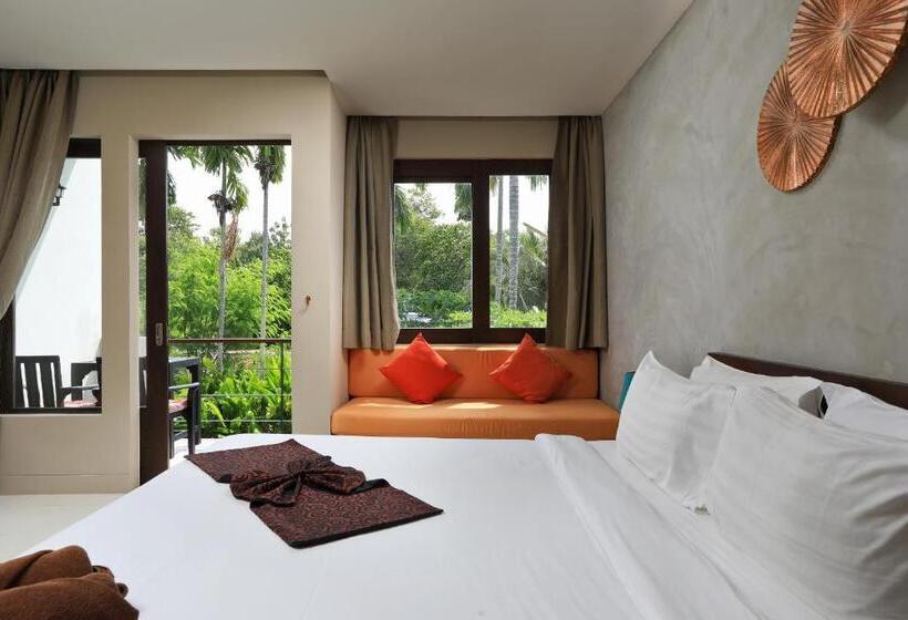هتل Tea Tree Boutique Resort