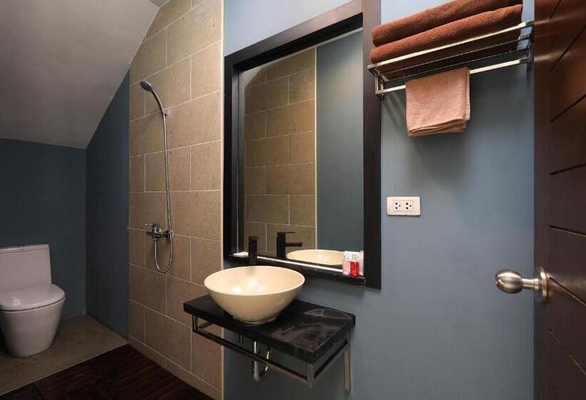 هتل Tea Tree Boutique Resort