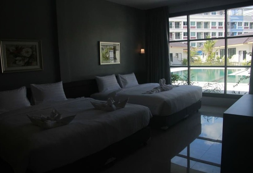 هتل The Natural Resort