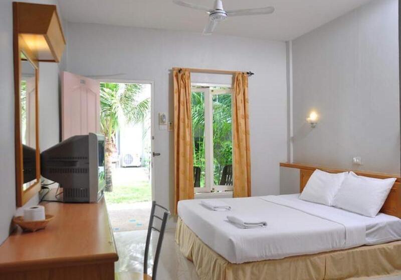 هتل The Natural Resort