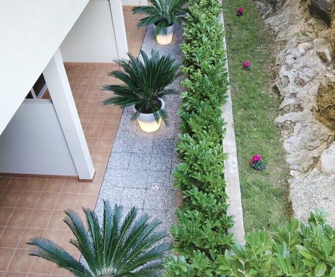 هتل The Residence Apart