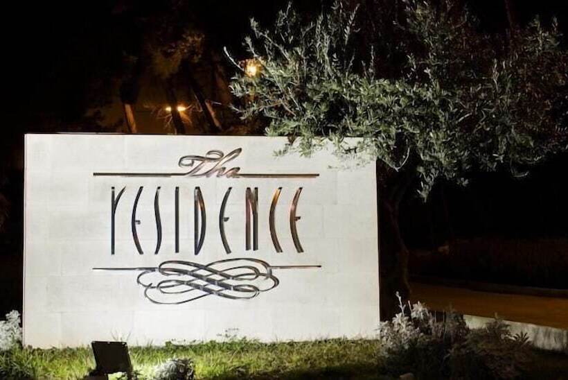 هتل The Residence Apart