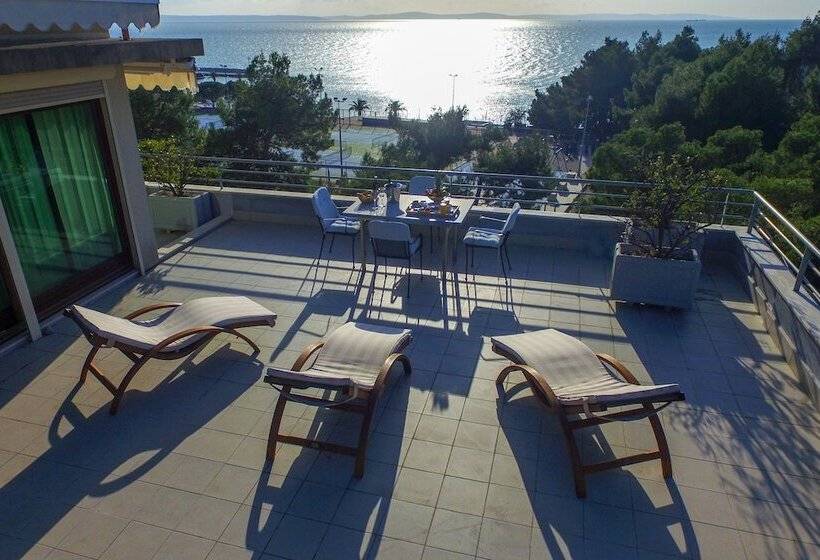 هتل The Residence Apart