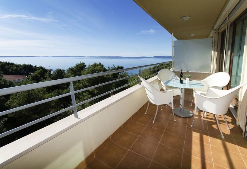 هتل The Residence Apart