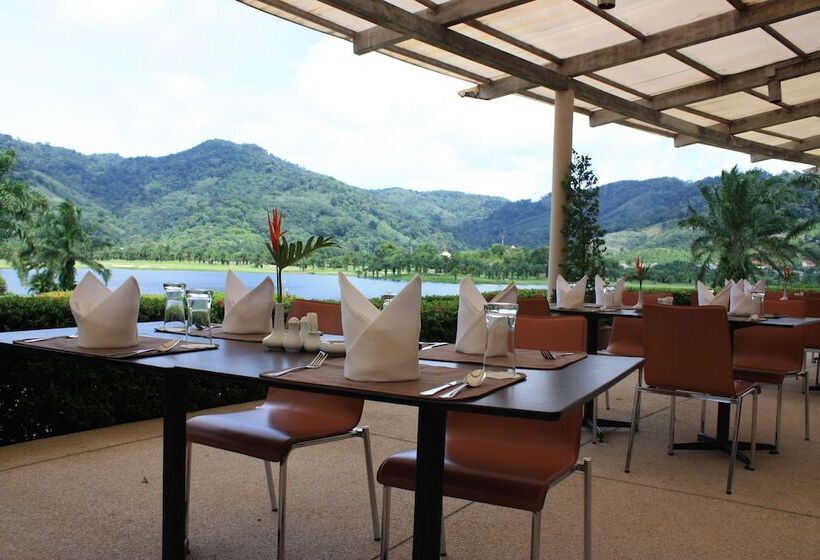 هتل Tinidee Golf Resort Phuket