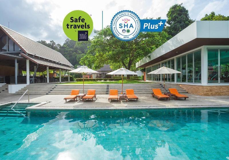 هتل Tinidee Golf Resort Phuket   Sha Extra Plus