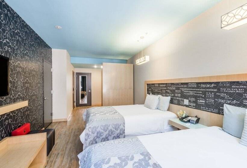 هتل Tryp By Wyndham New York City Times Square   Midtown