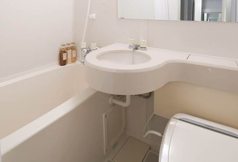 Fotos del hotel Toyoko Inn Tokyo Asakusa Senzoku Tsukuba Express:  26