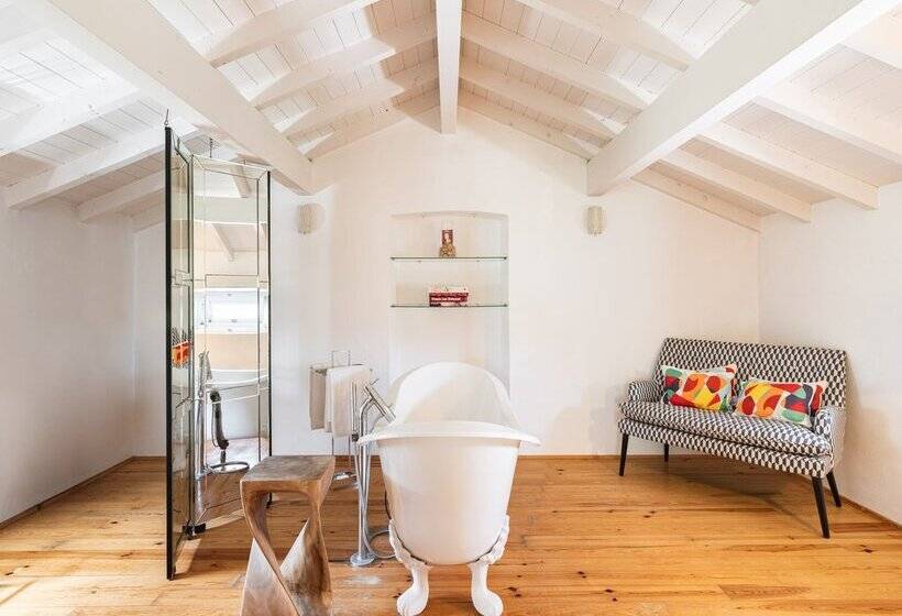 Imani Country House