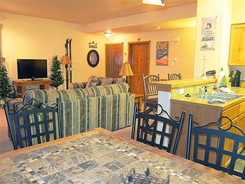 Los Pinos Condos by Wyndham Vacation Rentals