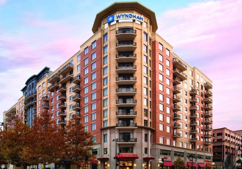 استراحتگاه Club Wyndham National Harbor