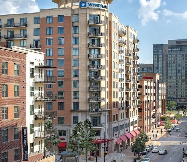 استراحتگاه Club Wyndham National Harbor