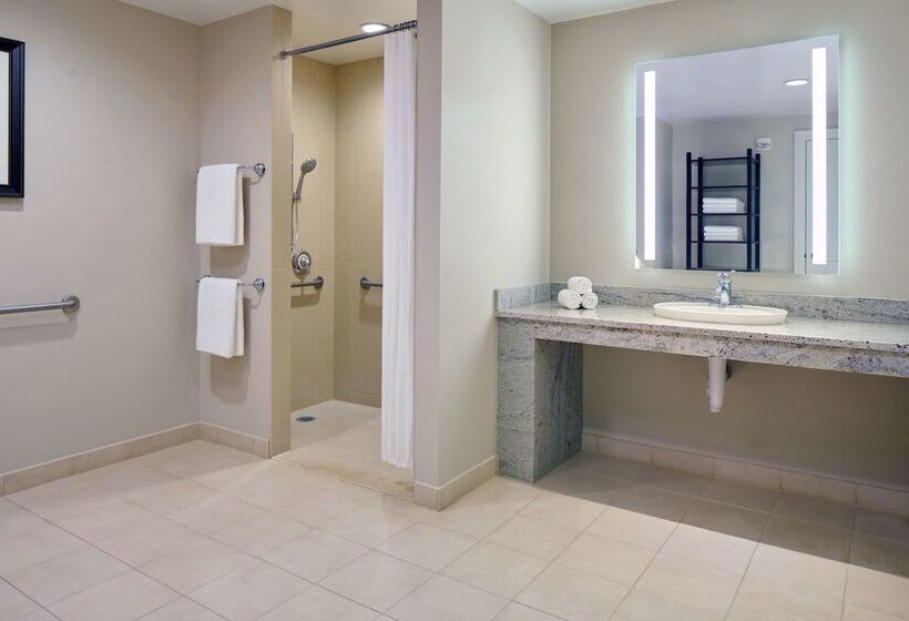 منتجع Hilton Grand Vacations Club Kings’ Land Waikoloa