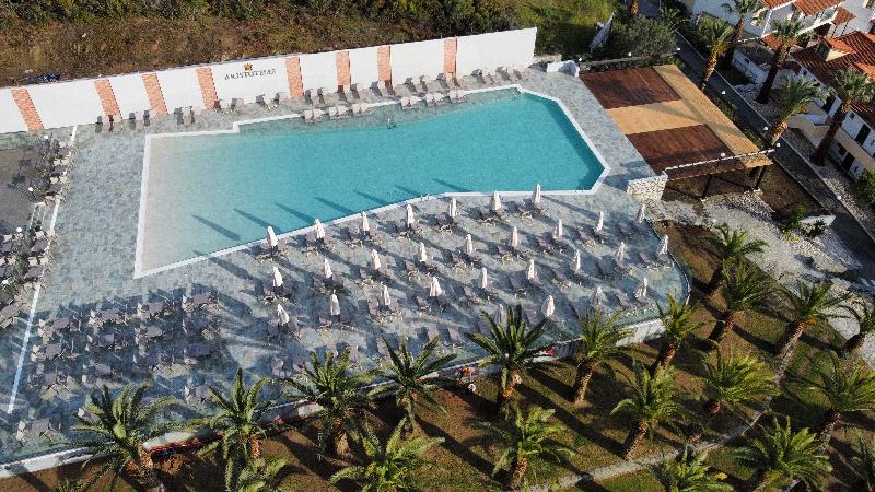 استراحتگاه Aristoteles Holiday Hotel And Spa