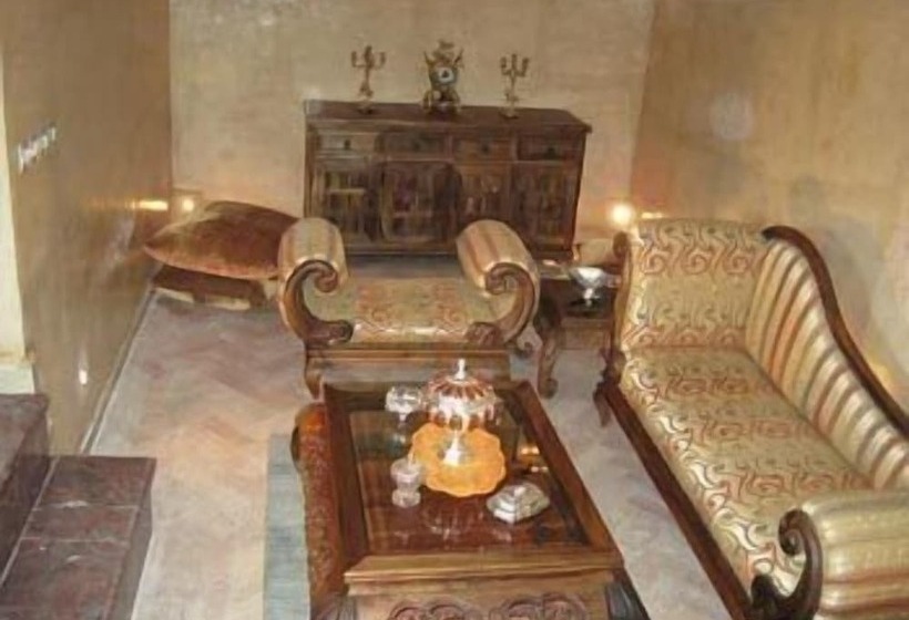 ریاض Dar Abdelkarim