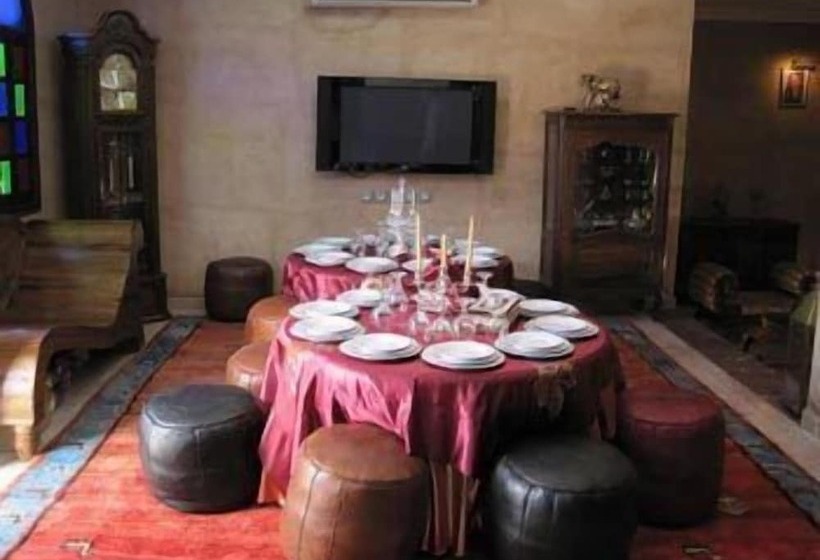 ریاض Dar Abdelkarim