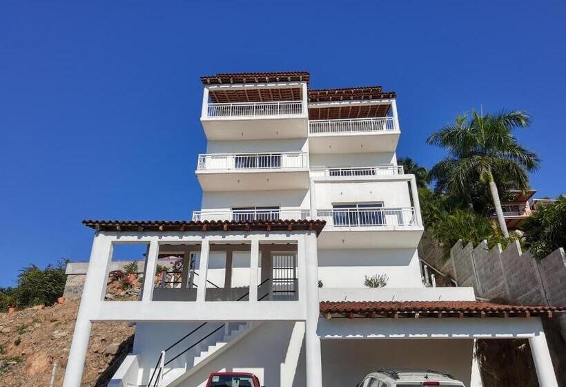 Sunset House Zihuatanejo