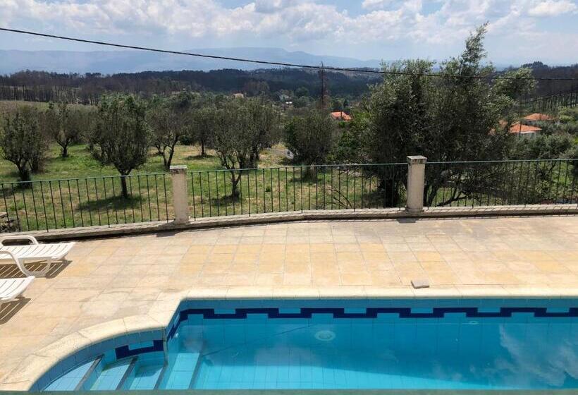 تختخواب و صبحانه Solar Da Serra Guesthouse