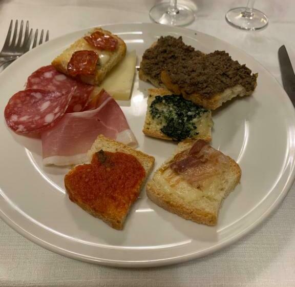 膳宿费 San Martino Vald Afra