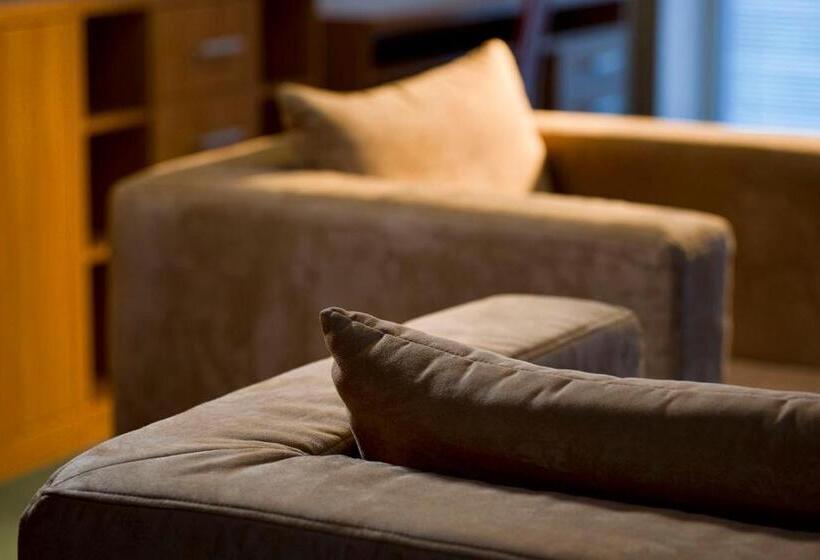 פנסיון Lipovka Penzion