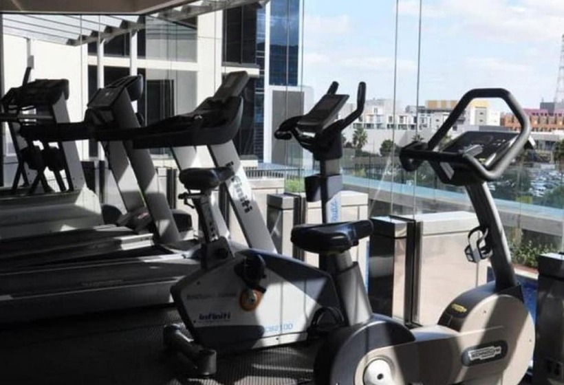 Apartments Melbourne Domain   New Quay Docklands