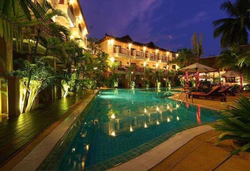 Fanari Khaolak Resort  Courtyard Zone