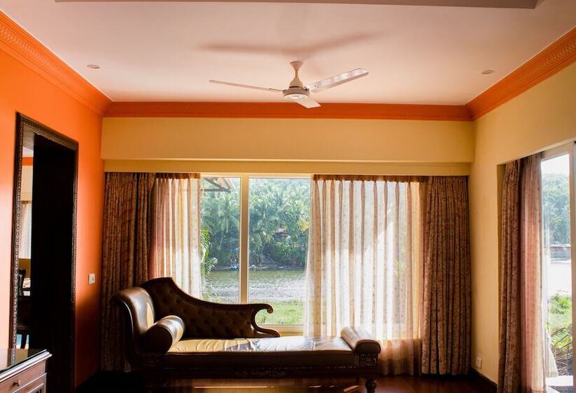 Fenicia Riverside Resort