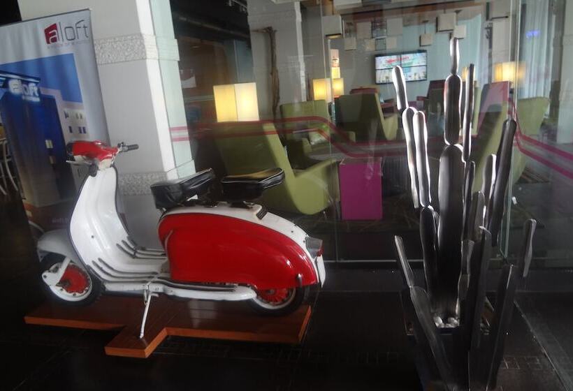 هتل Aloft Bengaluru Whitefield