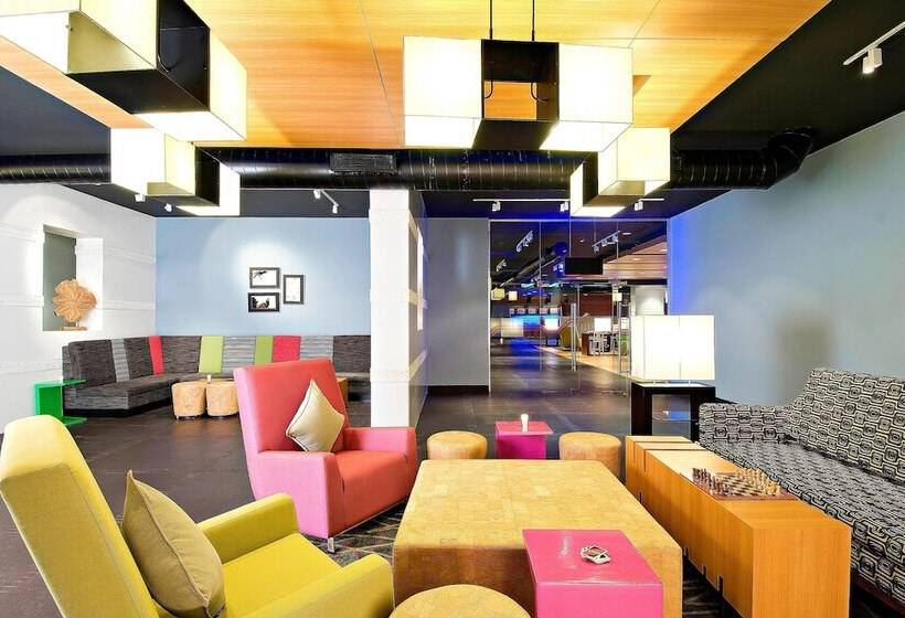 هتل Aloft Bengaluru Whitefield