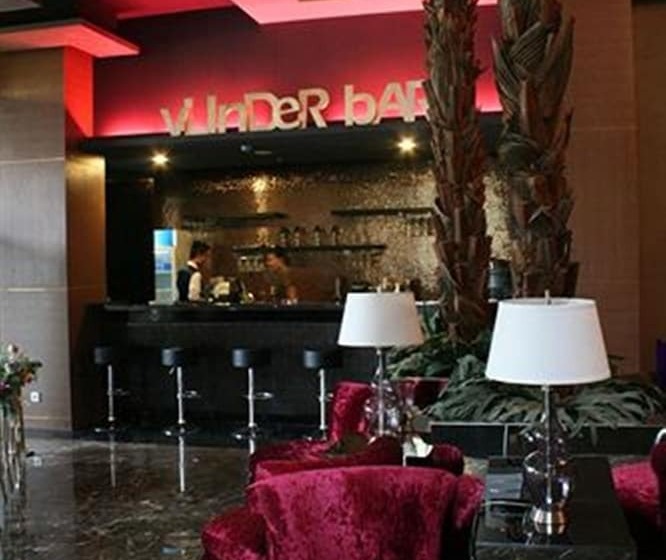 Fotos del hotel Amaroossa Hotel Bandung:  8