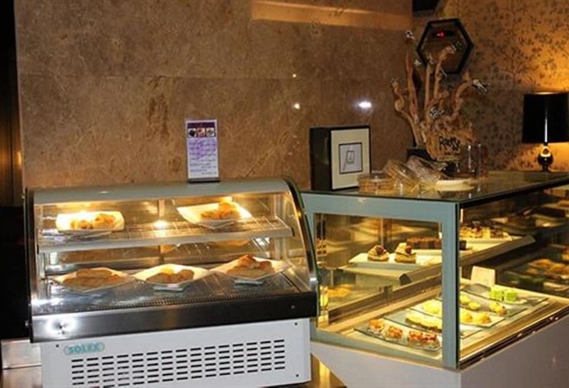 Fotos del hotel Amaroossa Hotel Bandung:  38