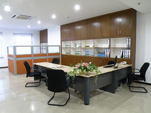 Alora Hotel