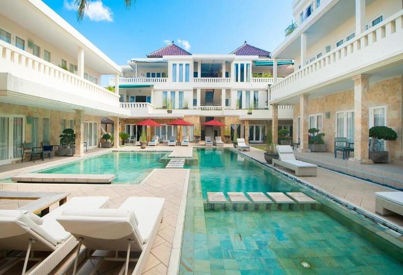 Bali Court Hotel & Apartment