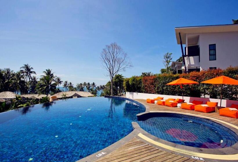 هتل Ajinta Resort