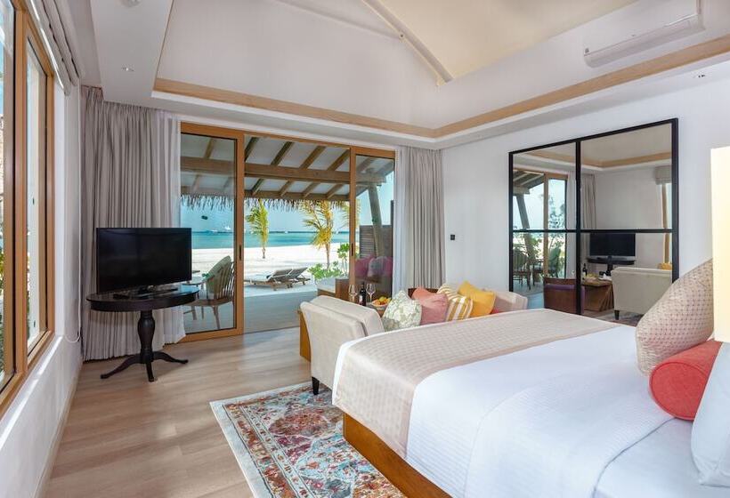 هتل Cinnamon Hakuraa Huraa Maldives  All Inclusive