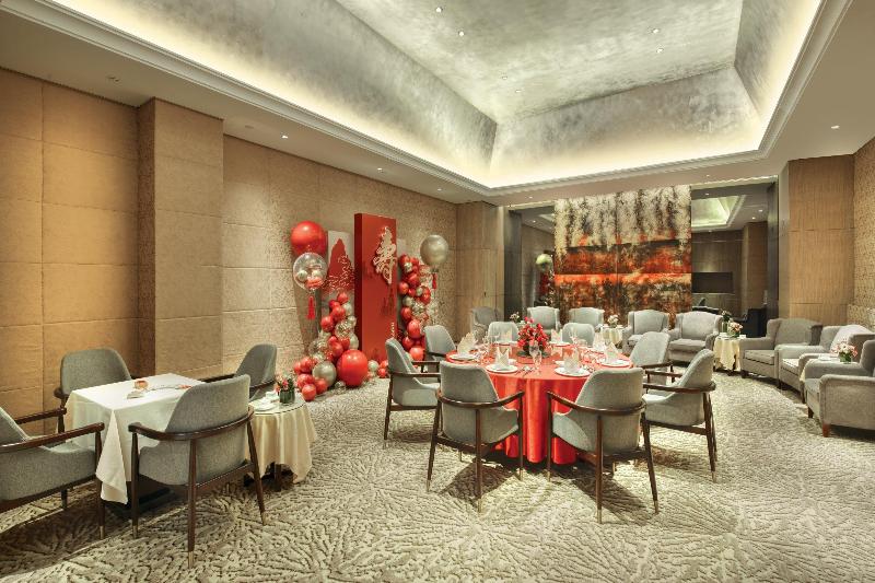 Crowne Plaza Beijing Chaoyang U Town, An Ihg Hotel   Within 30 Minutes To Forbidden City By Metro