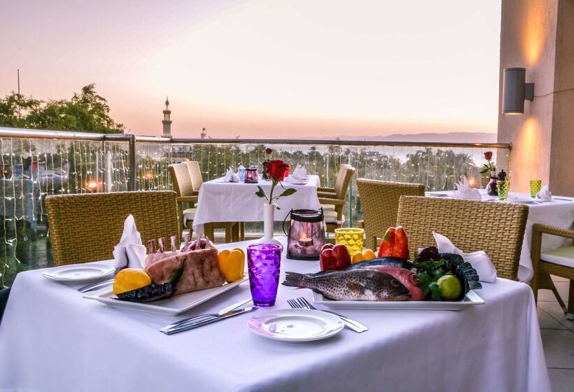 Отель Doubletree By Hilton  Aqaba