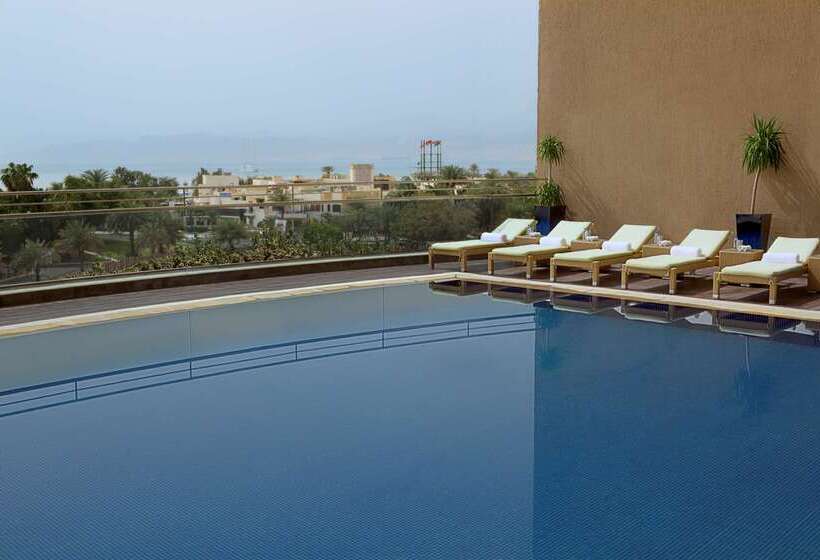 Отель Doubletree By Hilton  Aqaba