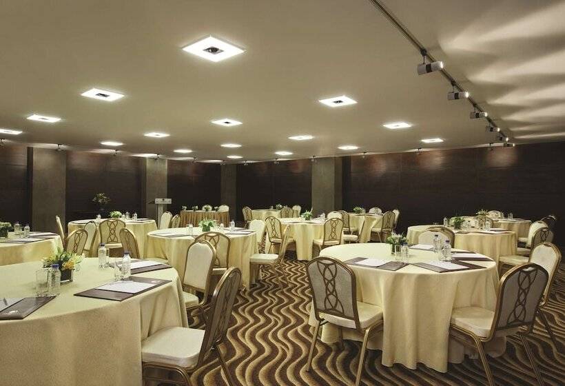Doubletree By Hilton Hotel Aqaba