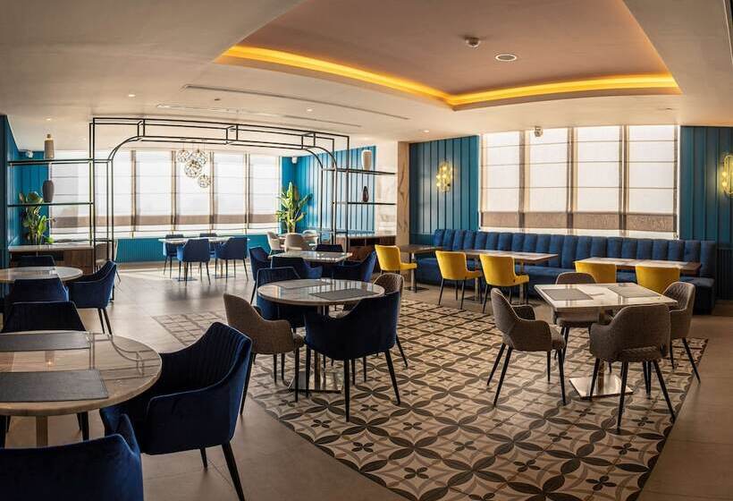 Doubletree By Hilton Hotel Aqaba