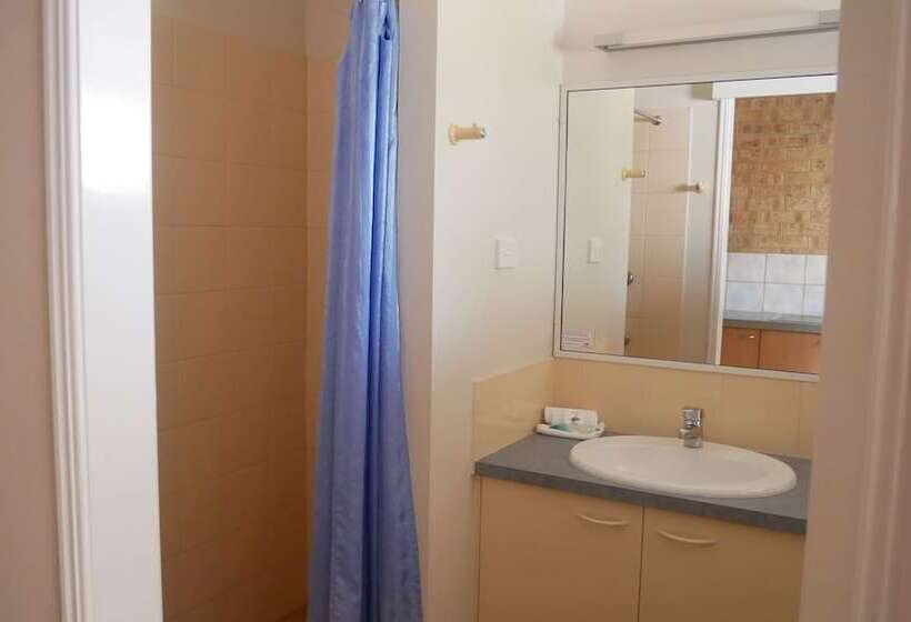 فندق Emeraldene Inn & Eco-lodge