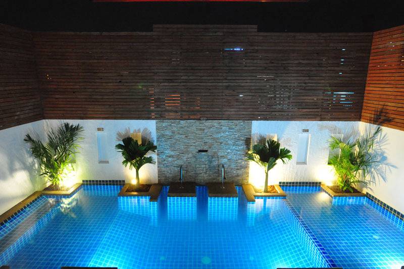 هتل Forty Winks Phuket