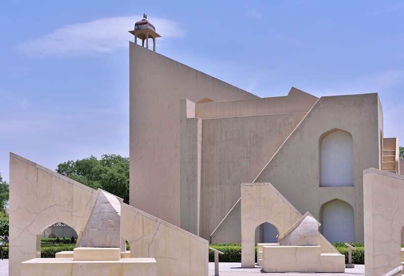 בית מלון כפרי Four Points By Sheraton Jaipur, City Square