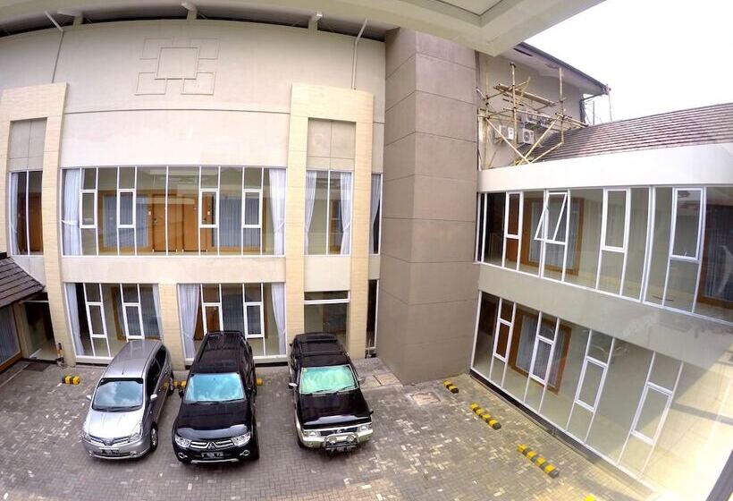 هتل Grand Guci