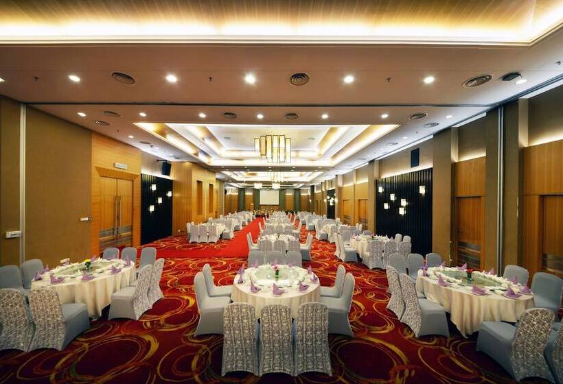 هتل Grand Lexis Port Dickson