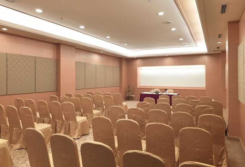 هتل Grand Lexis Port Dickson