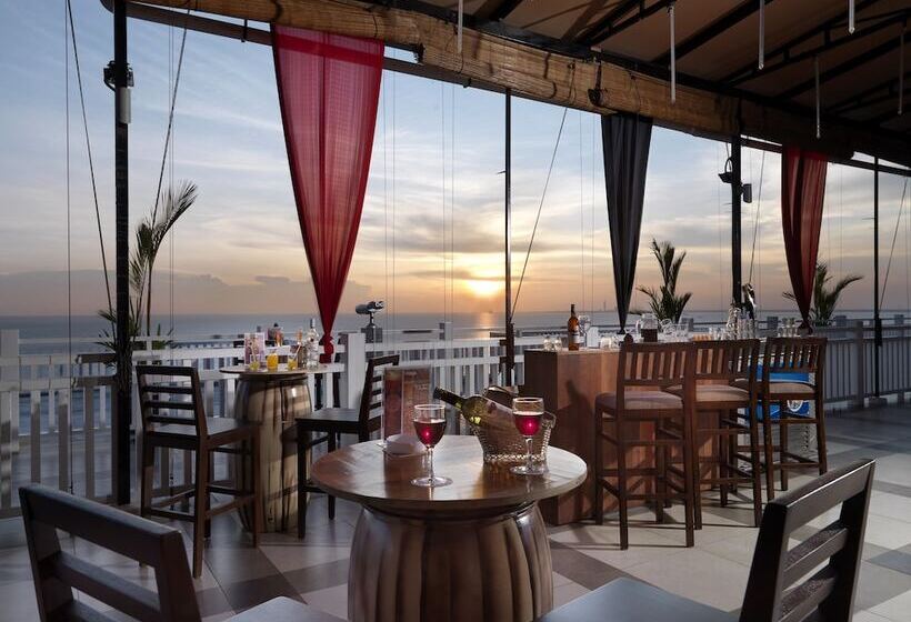 هتل Grand Lexis Port Dickson