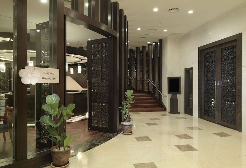 هتل Grand Lexis Port Dickson
