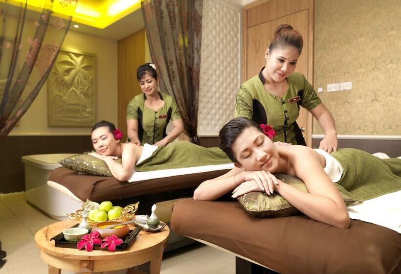 هتل Grand Lexis Port Dickson